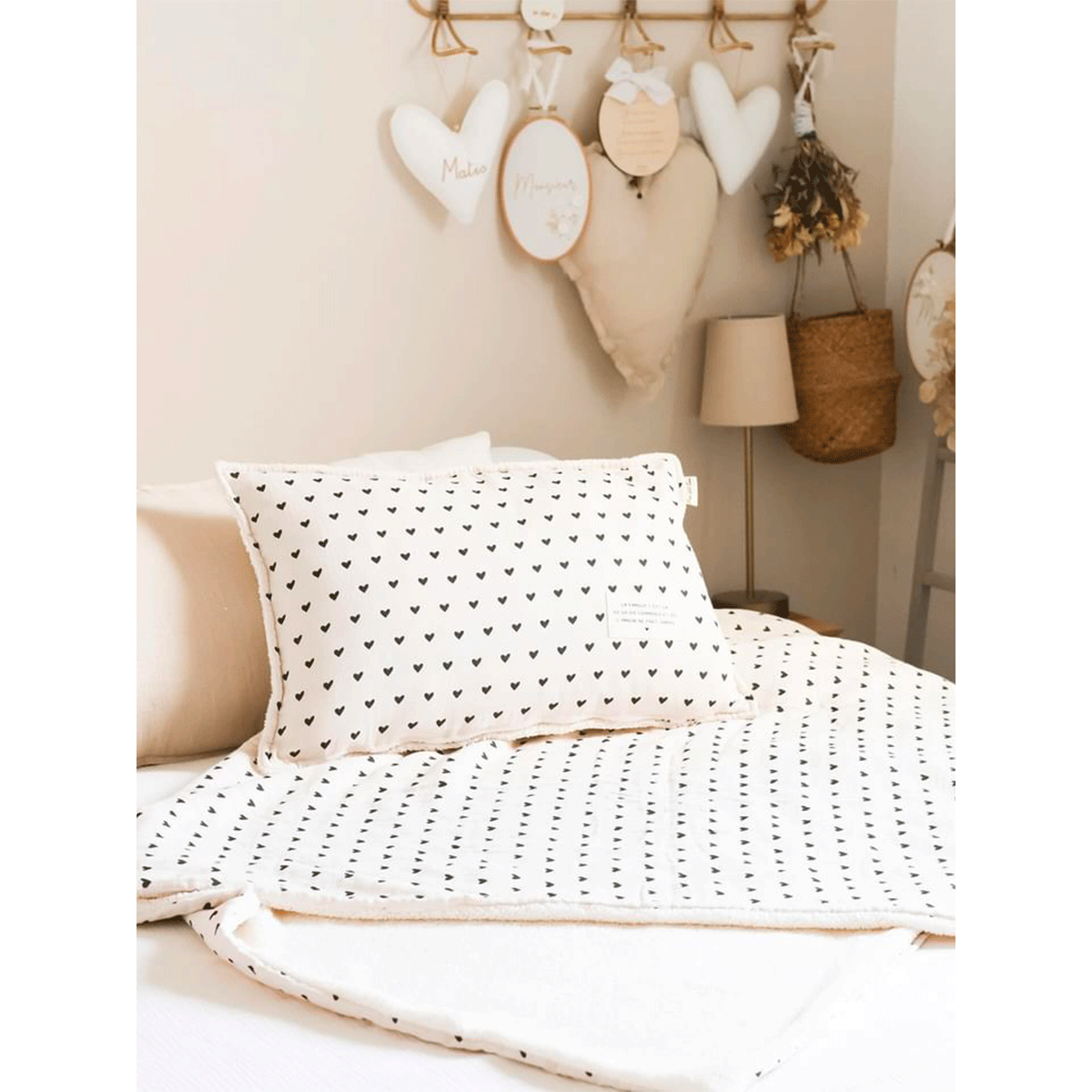 couverture-XXL-petits-coeurs-doublee-moumoute-2