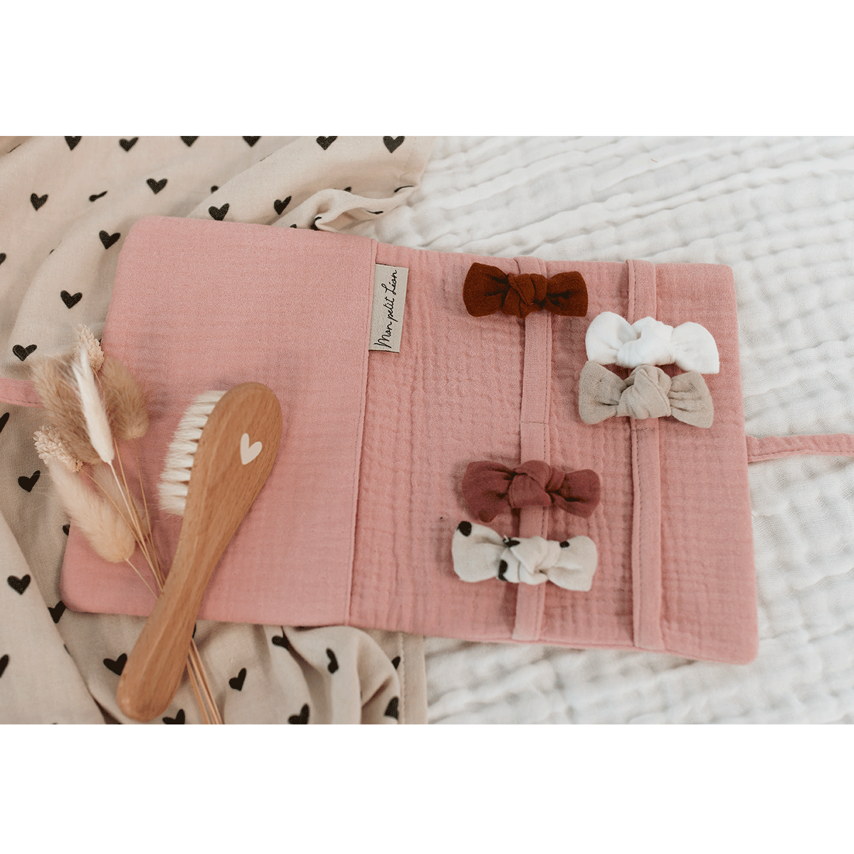 porte-barrettes-gaze-rose-tendre-tendresse-2