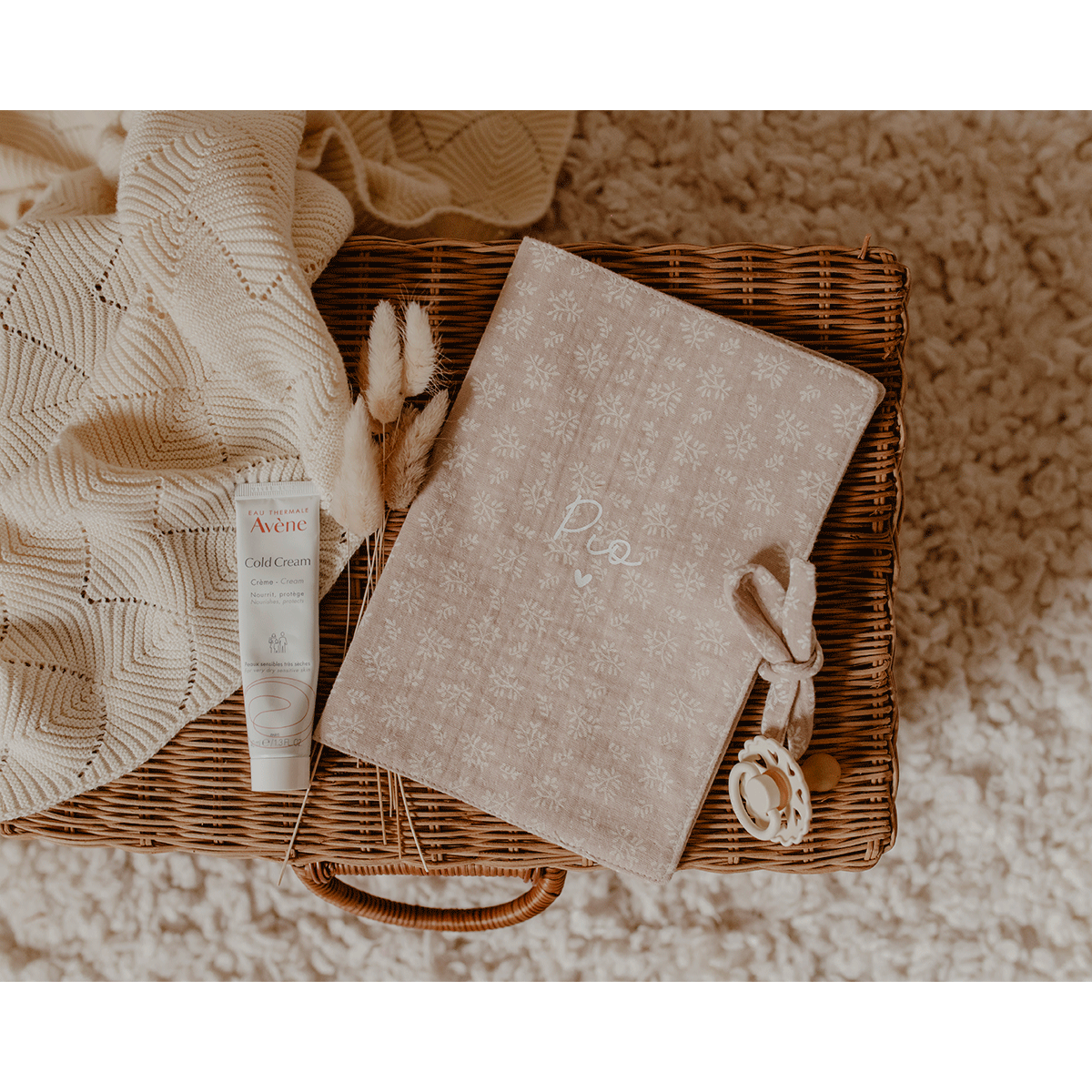 protege-carnet-de-sante-gaze-branchage-beige-tendresse-2