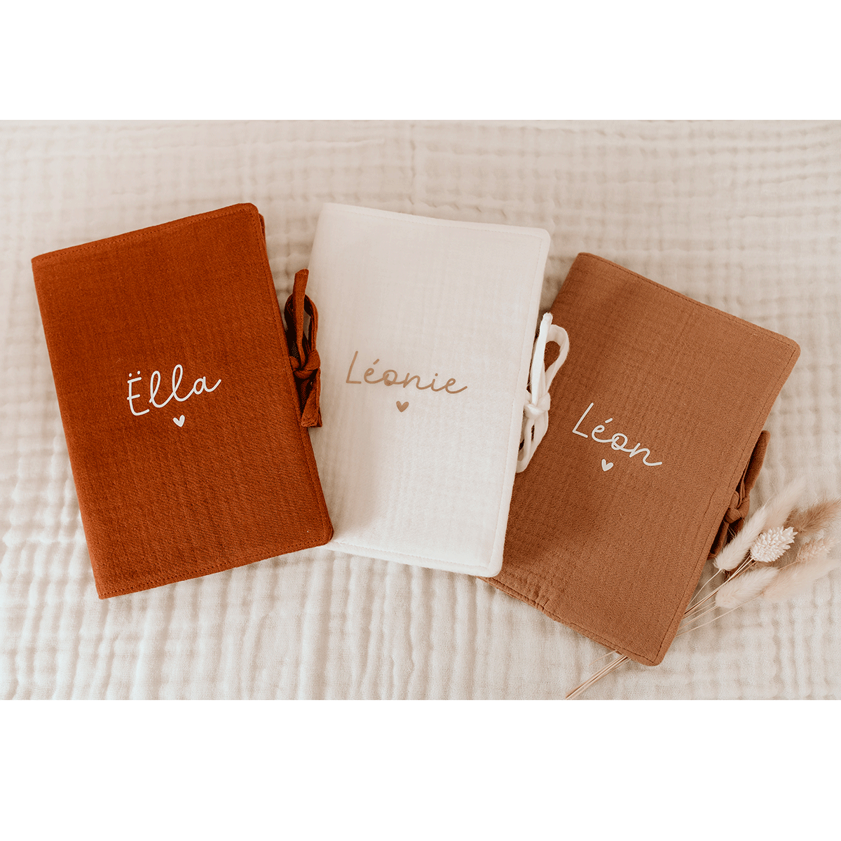 protege-carnet-de-sante-gaze-camel-tendresse-3