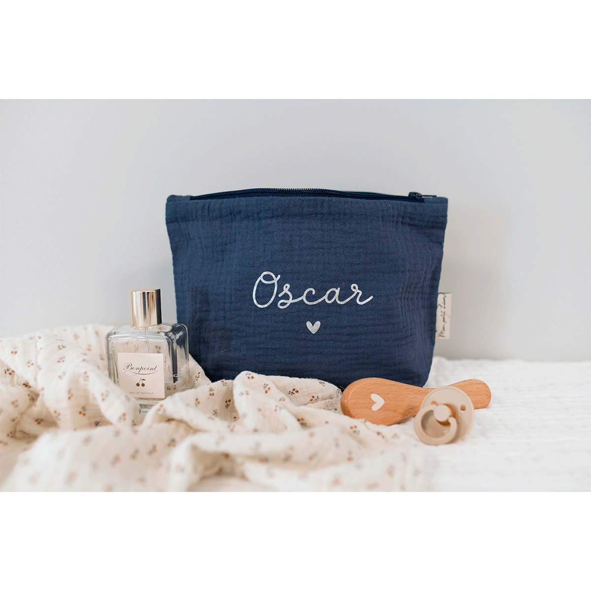 trousse-tendresse-en-gaze-de-coton-bleu-marine-2