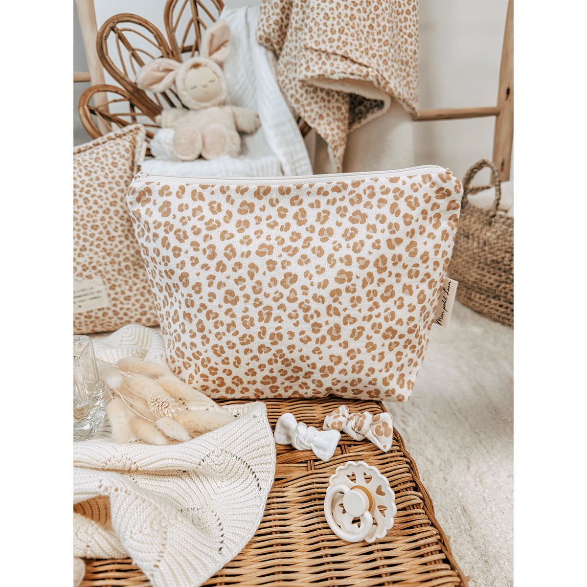 trousse-tendresse-gaze-de-coton-leopard-3