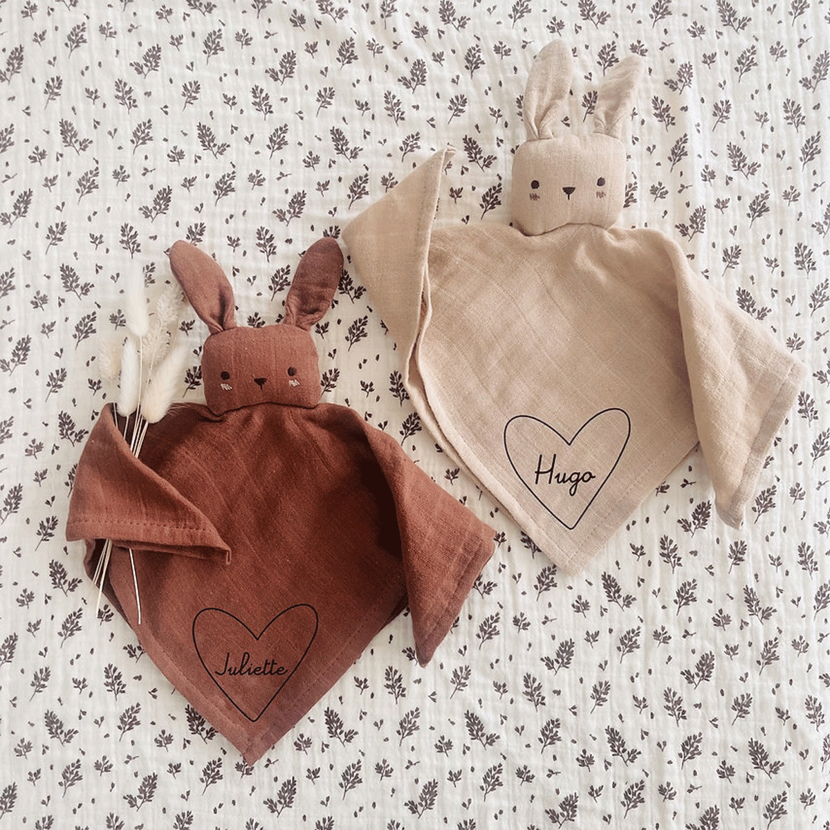 doudou-lange-lapin-personnalisé-noisette-1