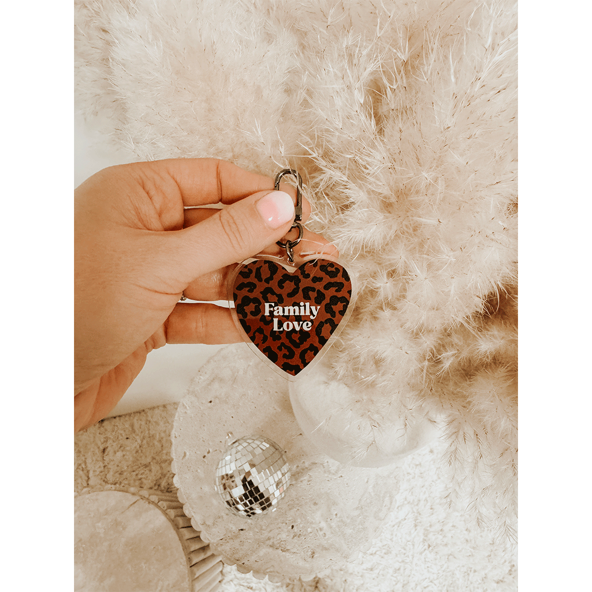 porte-cle-leopard-marron-fonce-family-love-3