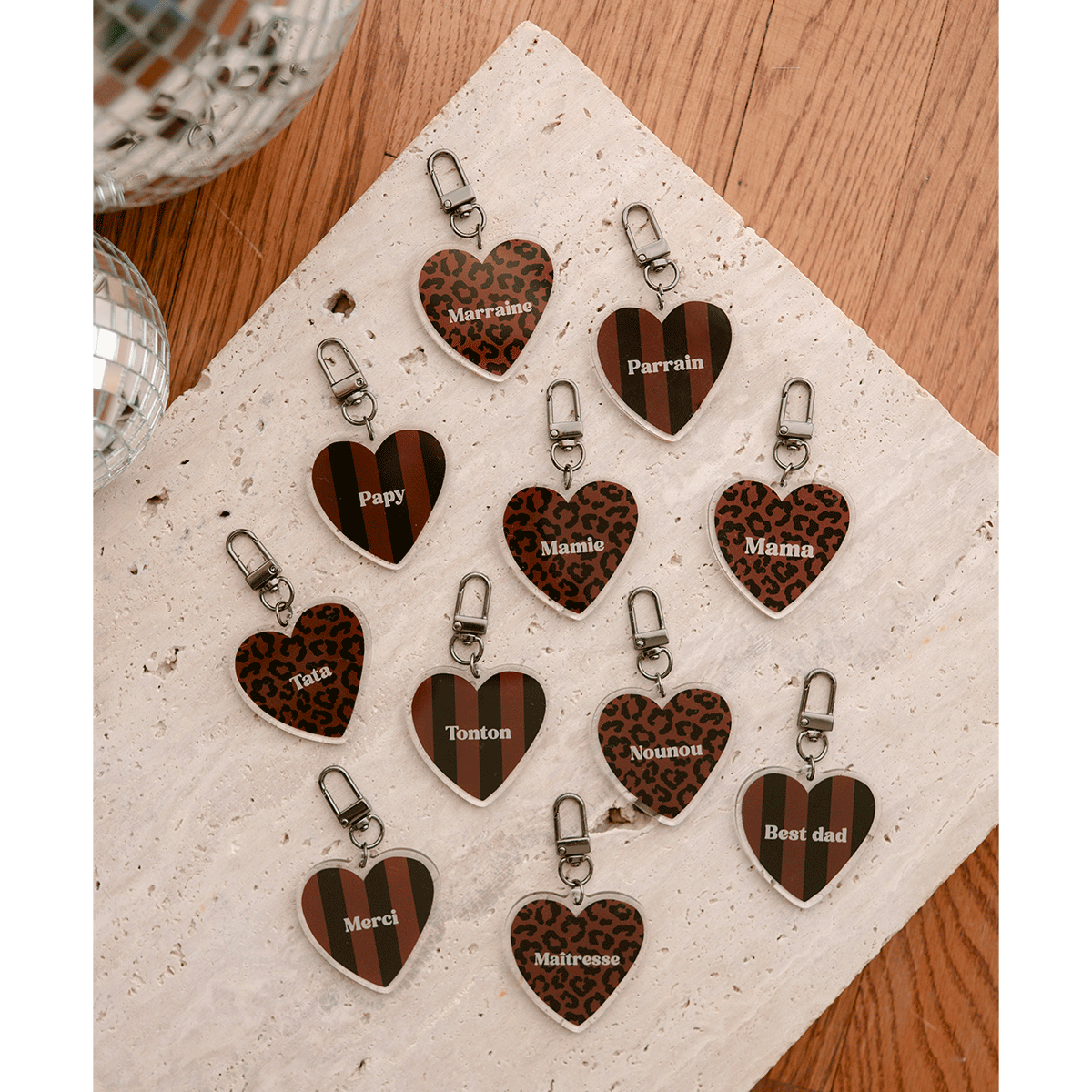 porte-cle-leopard-marron-fonce-tata-3