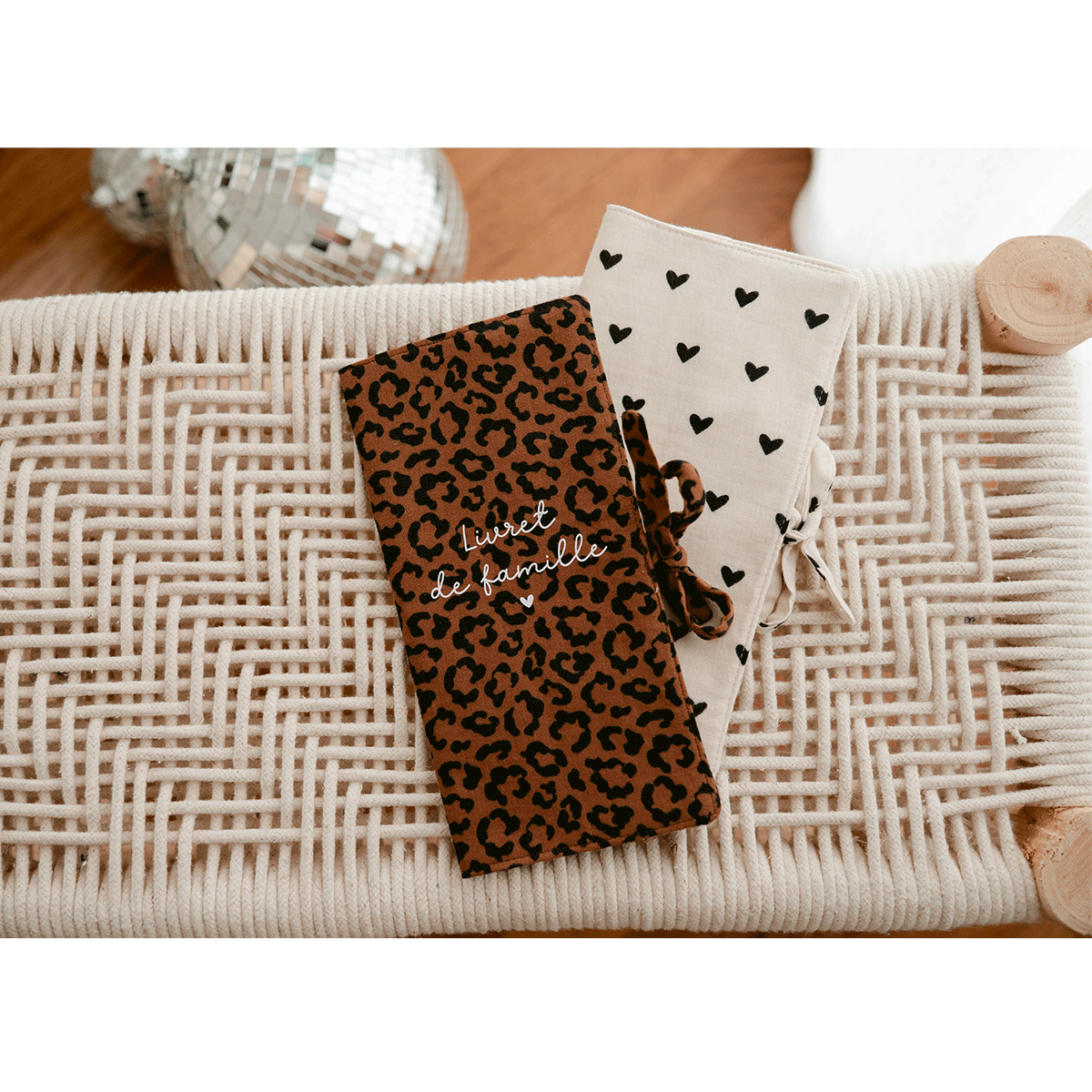 protege-livret-de-famille-gaze-leopard-marron-3