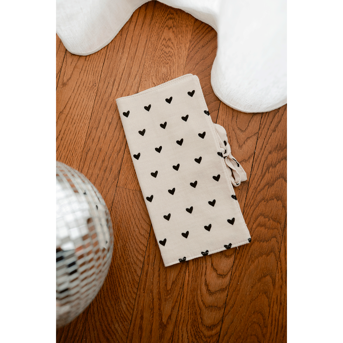 protege-livret-de-famille-gaze-petits-coeurs-2