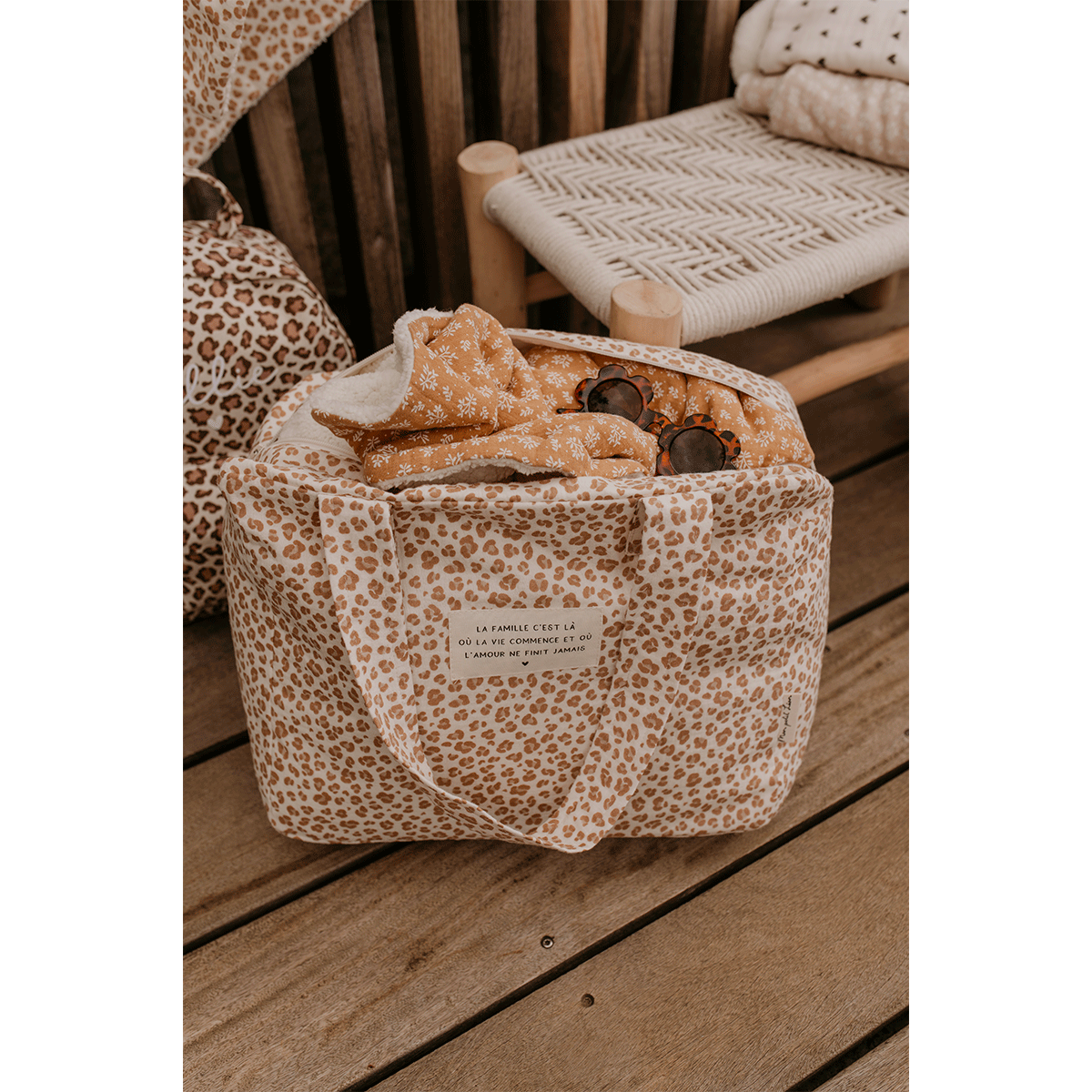 sac-week-end-la-famille-gaze-de-coton-leopard-3