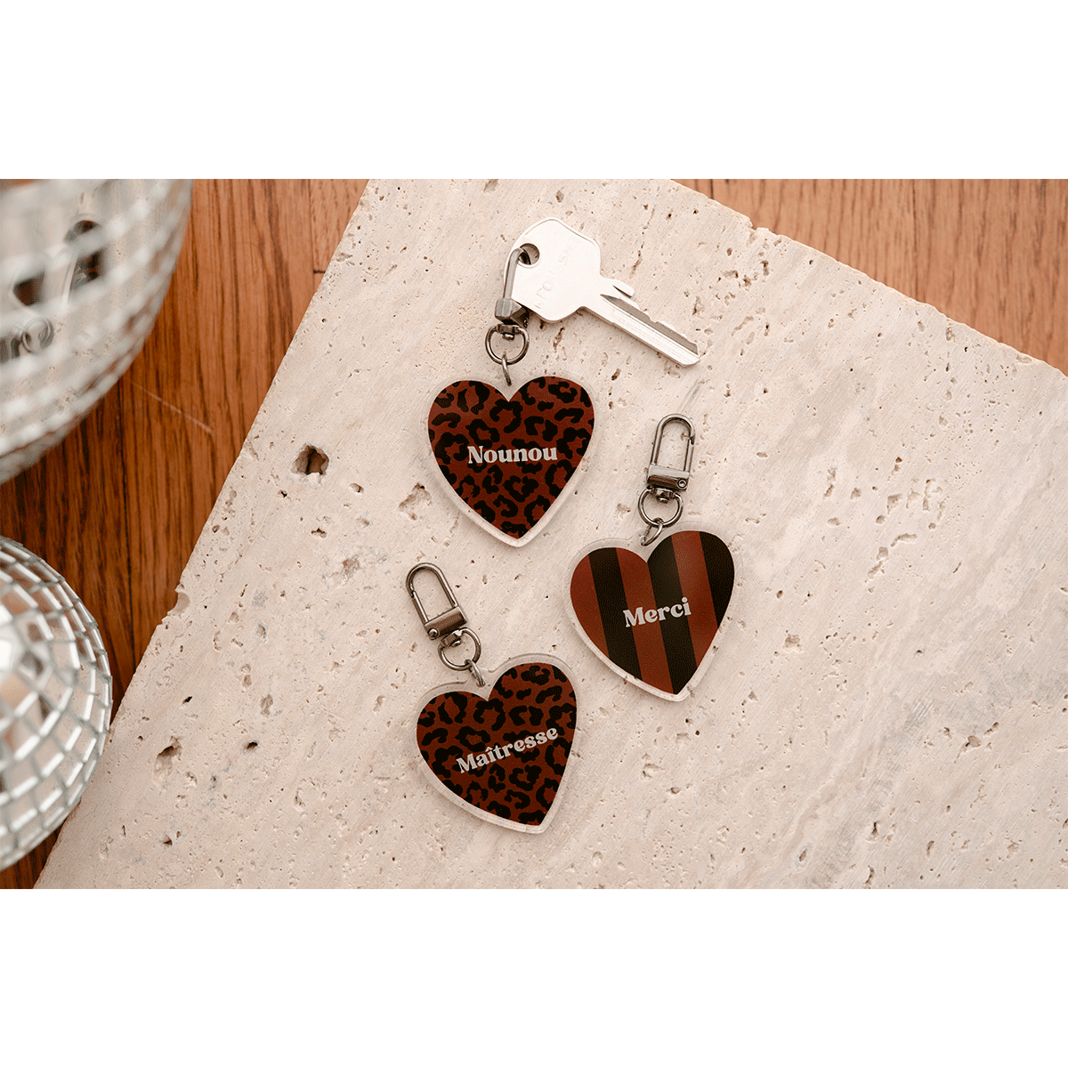 porte-cle-leopard-marron-fonce-nounou-3