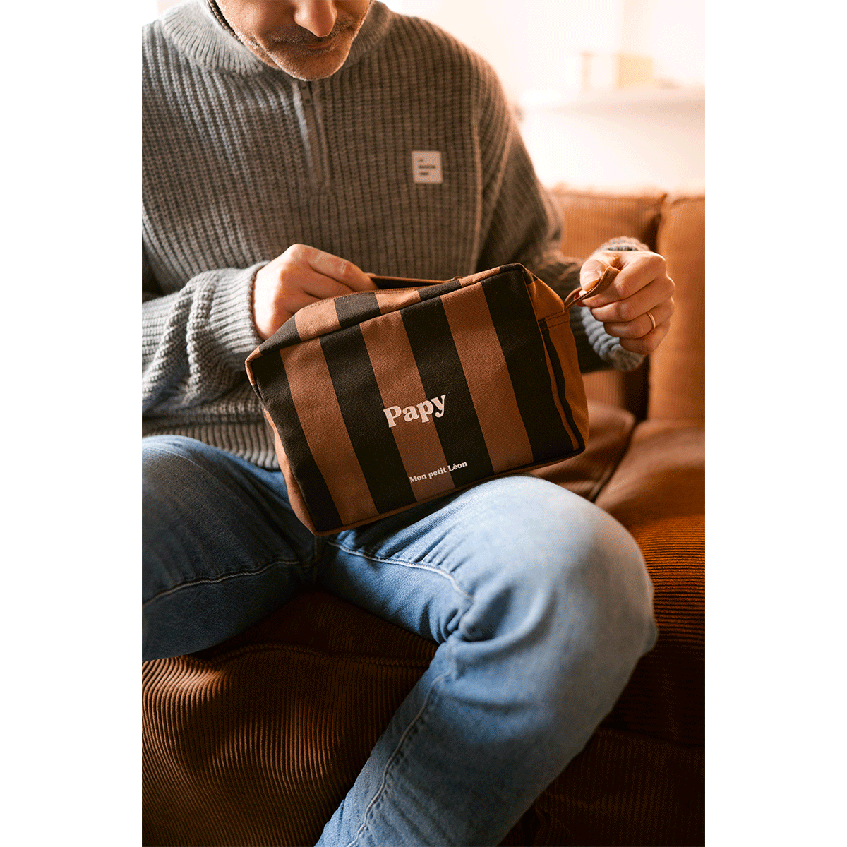 trousse-de-toilette-rayures-marron-noir-papy-4